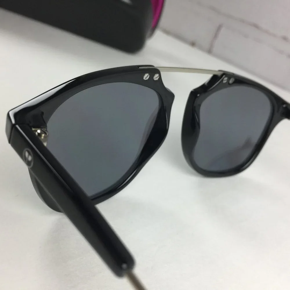 New: Diane Von Furstenberg Sunglasses/ Mirrored Black Rim - Picture 4 of 7